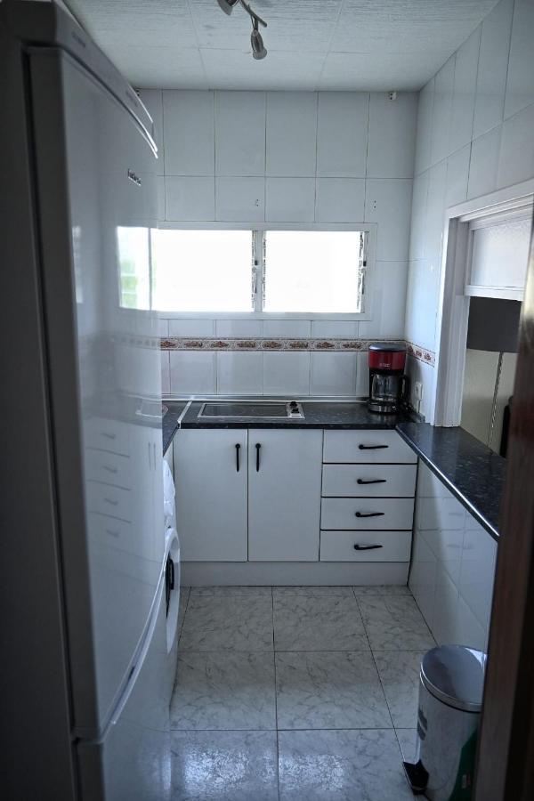 Gran Carihuela Apartment Torremolinos Bagian luar foto